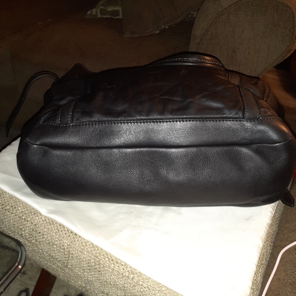 Burberry - Picture 3 of 7